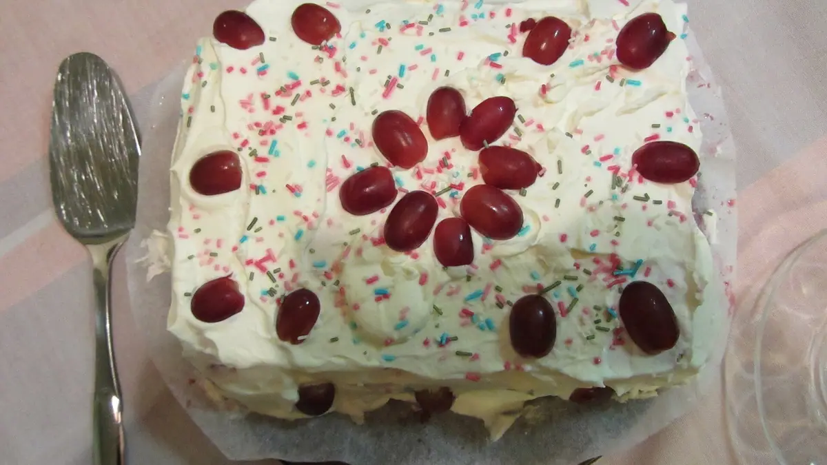Apple Tree Cakery – cake shop in Burnholme, York